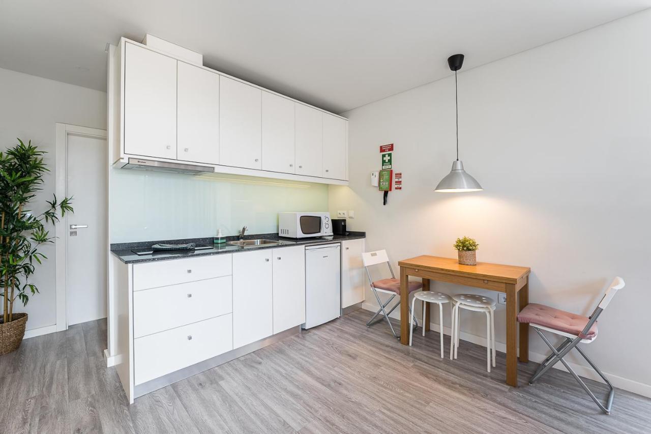 General Torres Apartments Віла-Нова-де-Гая Екстер'єр фото
