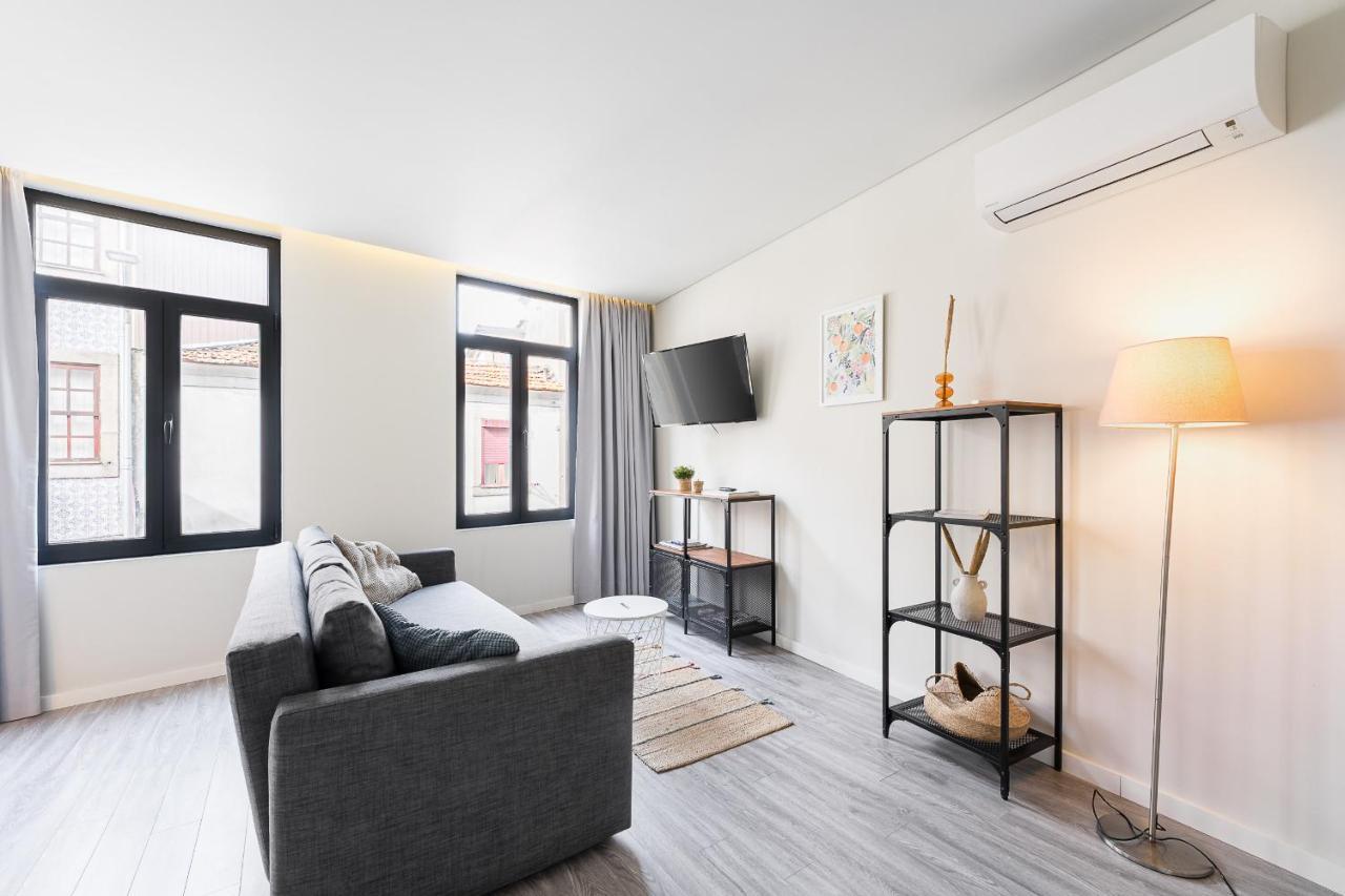 General Torres Apartments Віла-Нова-де-Гая Екстер'єр фото